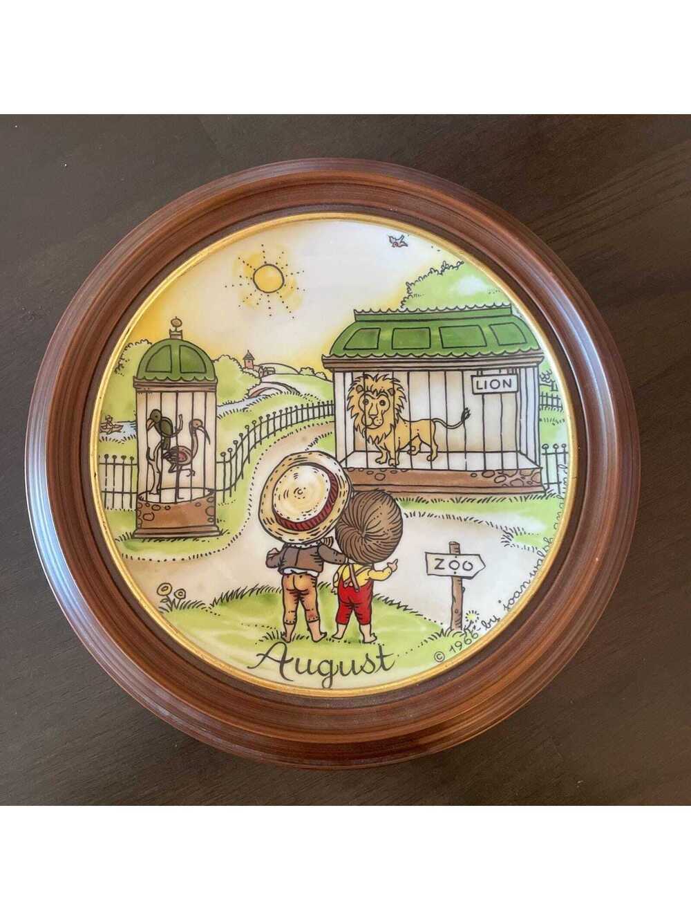Joan Walsh Anglund Decorative August Plate “Kids at the Zoo”